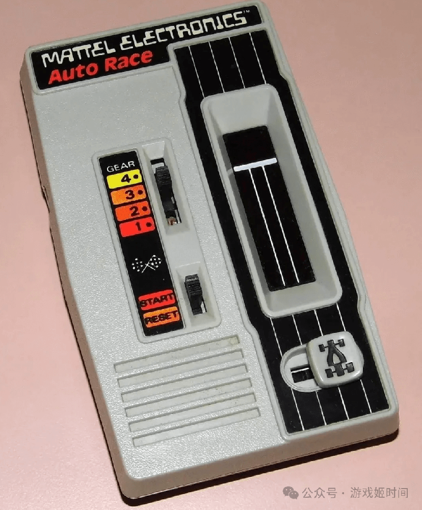 世界上第一台掌机长什么样？